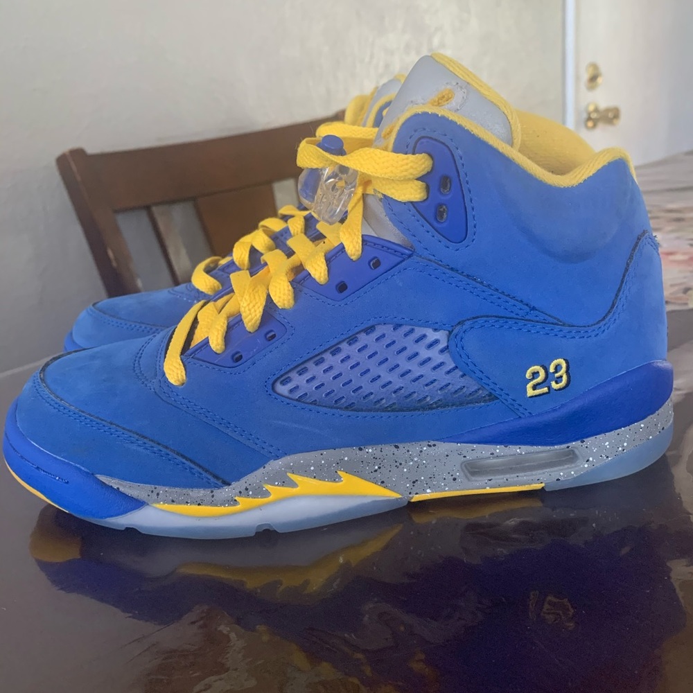 Jordan 5 Laney